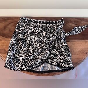 Zara Wrap Skirt Extra Small